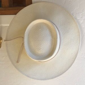 Gigi pip Brie straw pork pie ivory hat size S/M 57